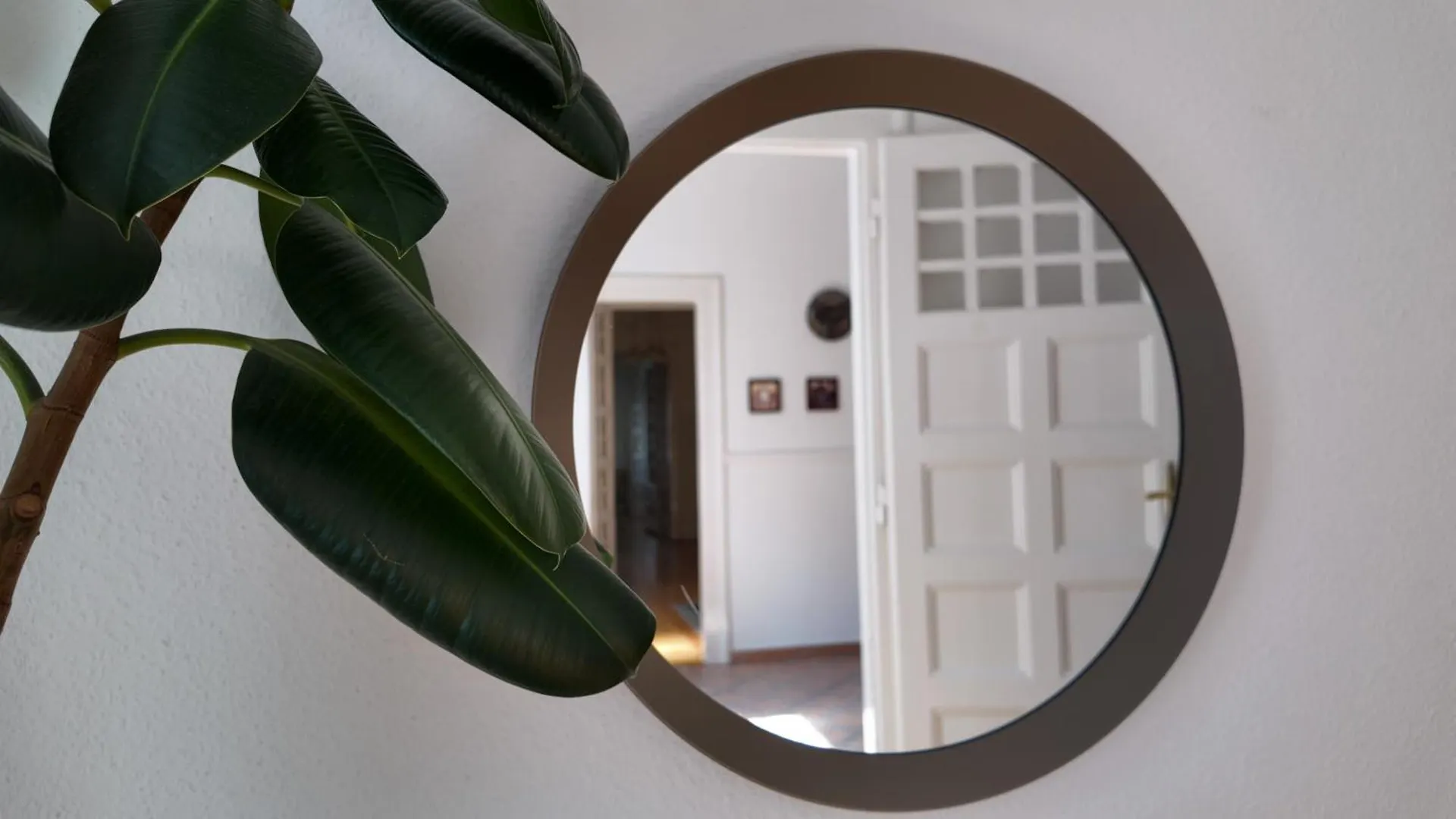 Lejlighed Central Apartman With Ac Budapest Ungarn